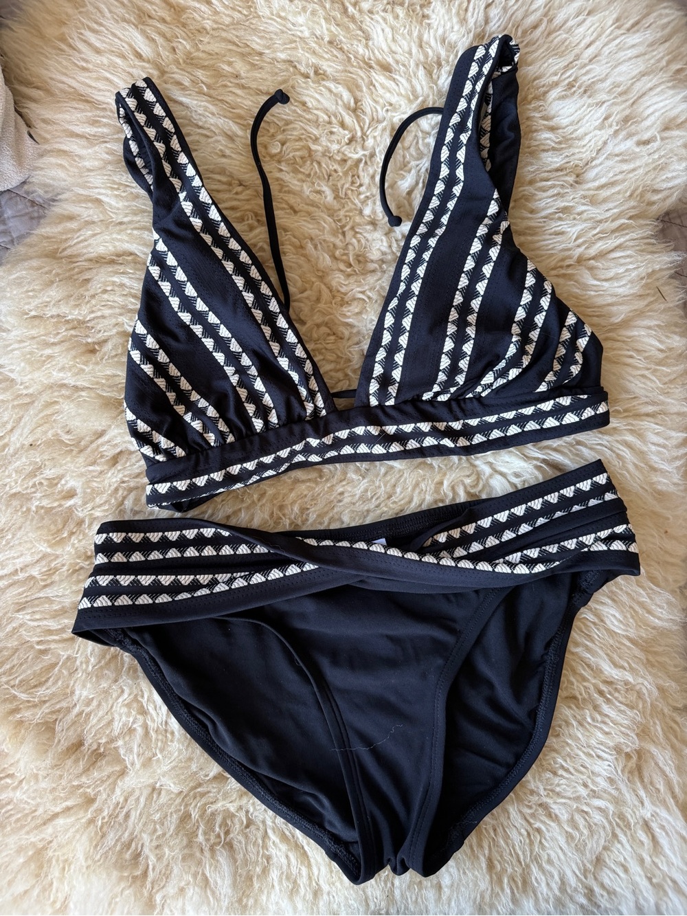 Robin Piccone Women's Naomi Classic Bikini Set